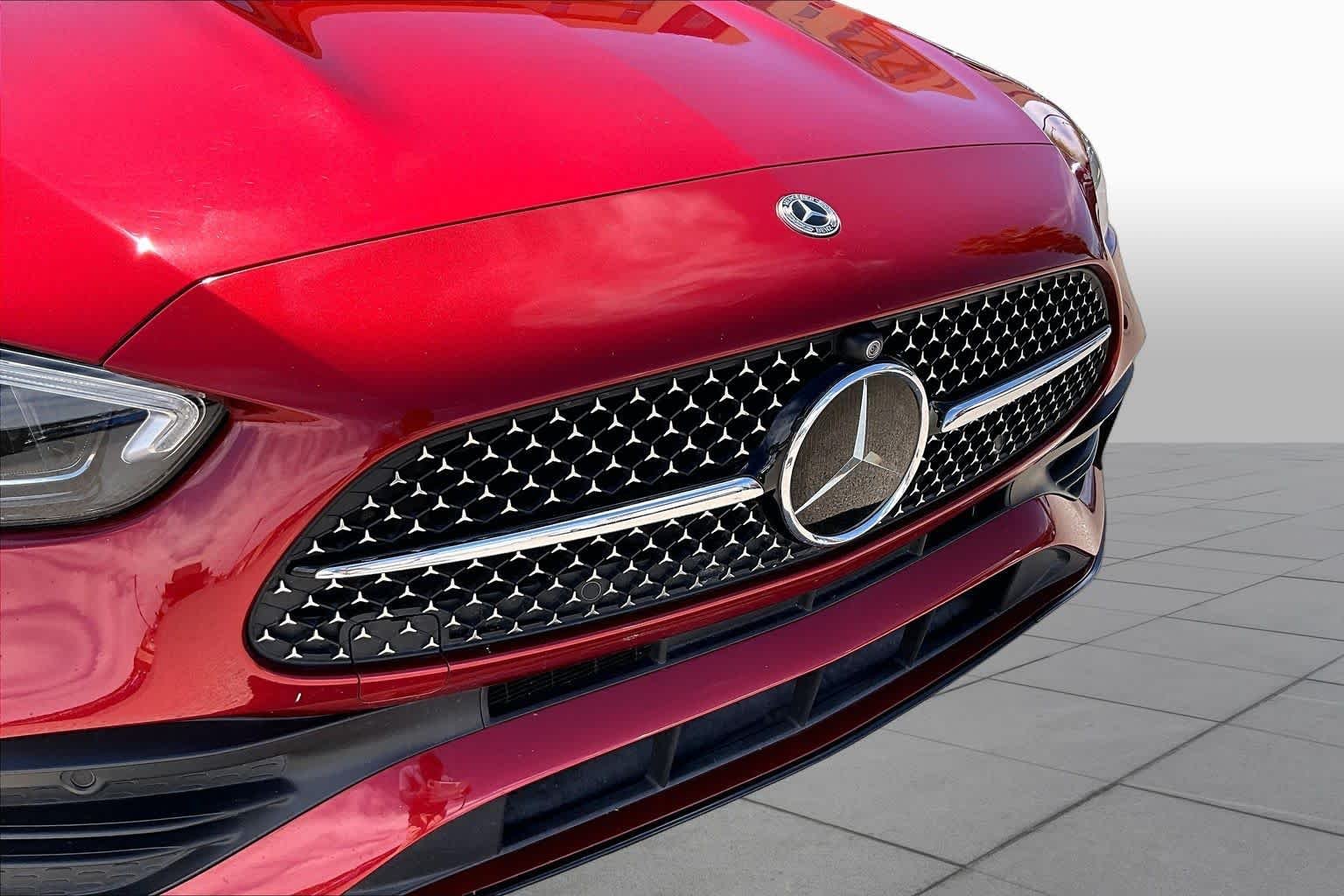 Used 2022 MANUFAKTUR Cardinal Red Metallic Mercedes-Benz C 300 image 29