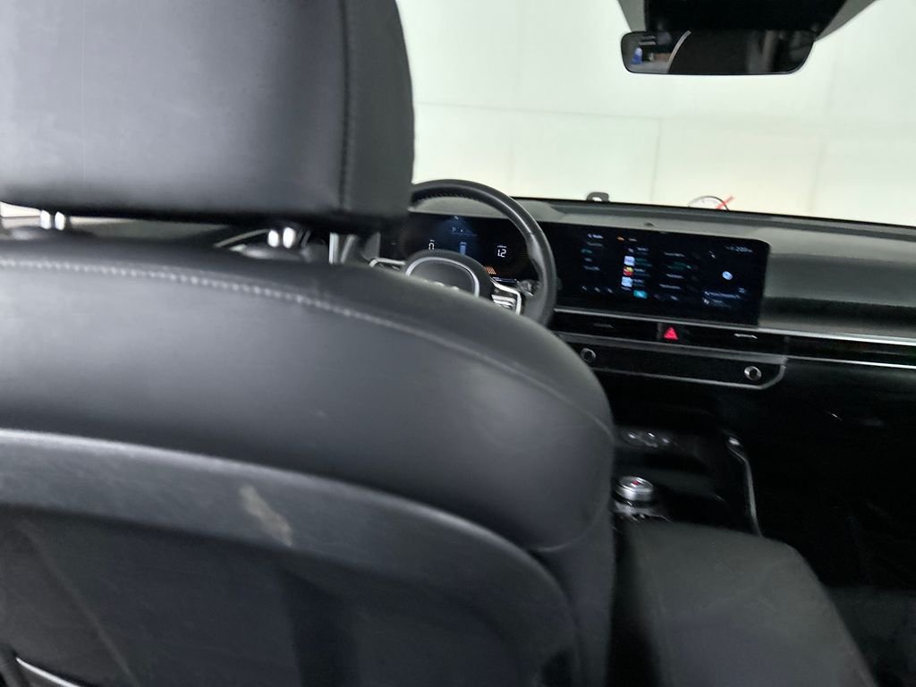 Used 2025 Beige Kia EX image 17