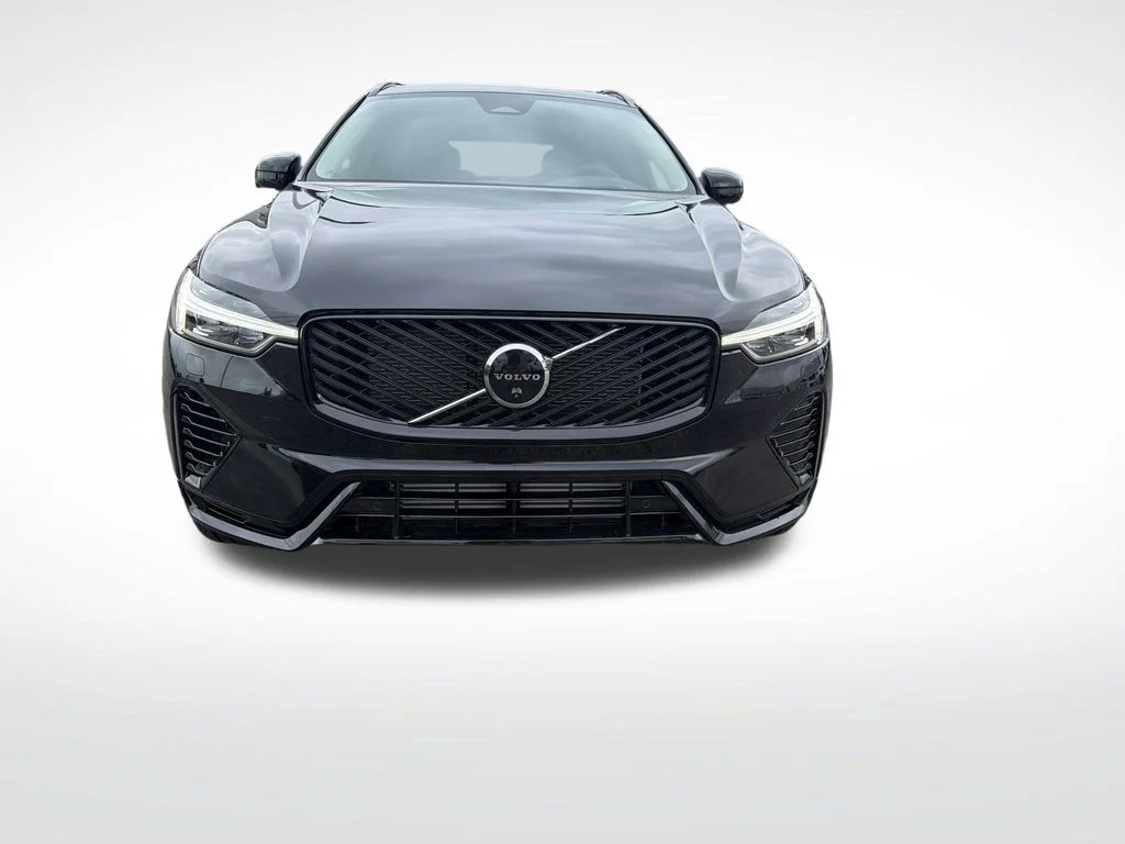 New 2026 Onyx Black Volvo Ultra image 2