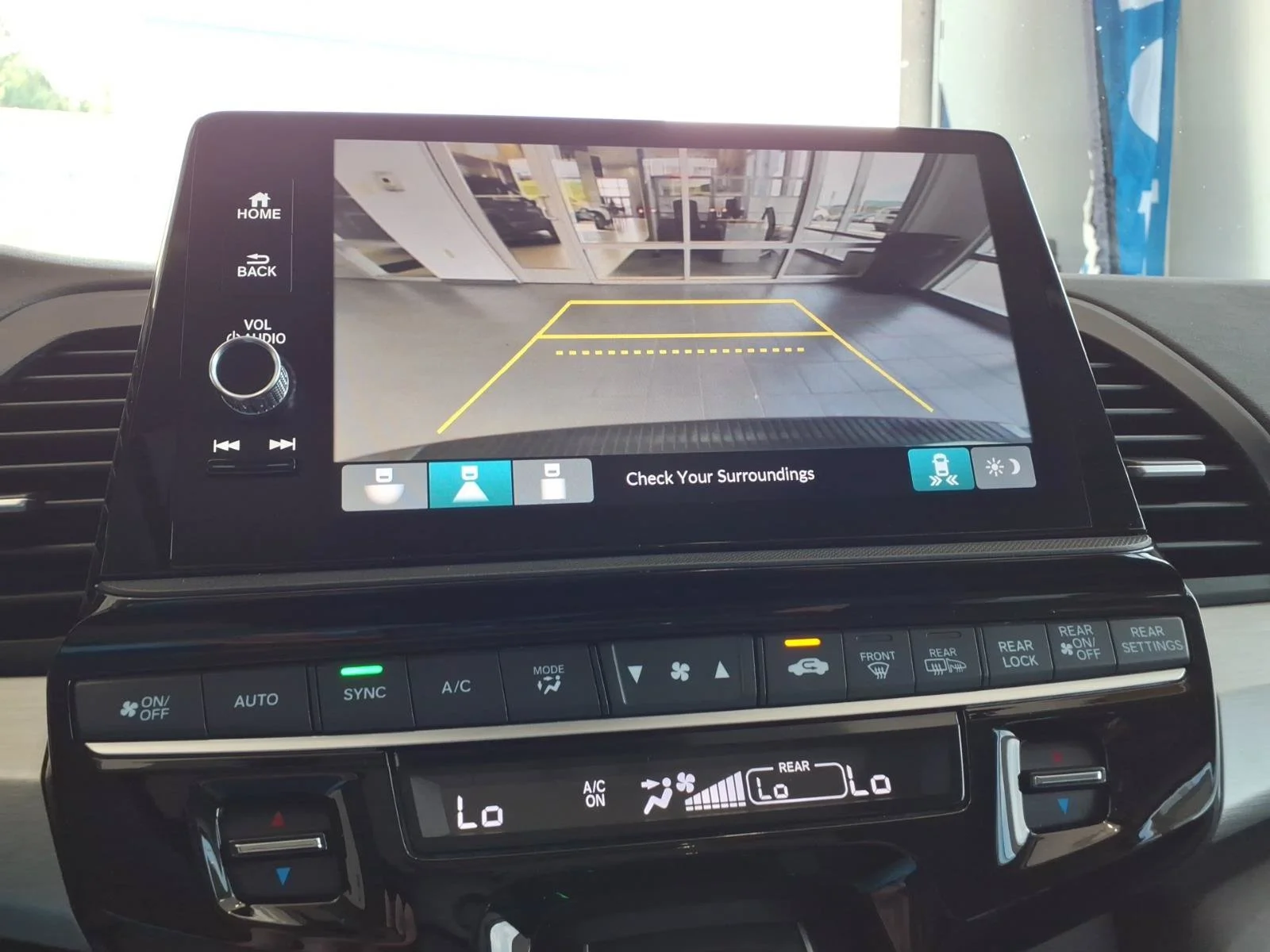 2025 Honda Odyssey EX-L - Photo 32