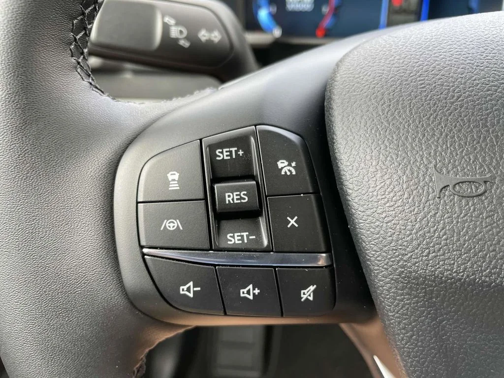New 2025 Carbonized Gray Metallic Ford Outer Banks® image 24