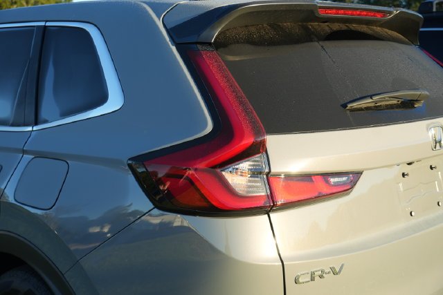 Used 2025  Honda EX image 16