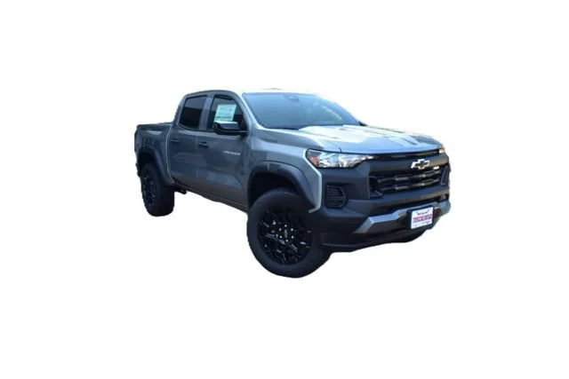 New 2026 Sterling Gray Metallic Chevrolet Trail Boss image 2