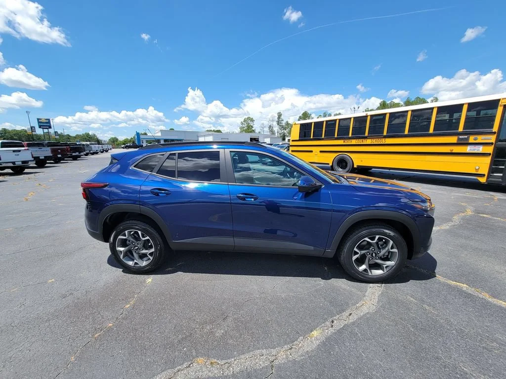 Used 2024 Blue Glow Metallic Chevrolet LT image 6