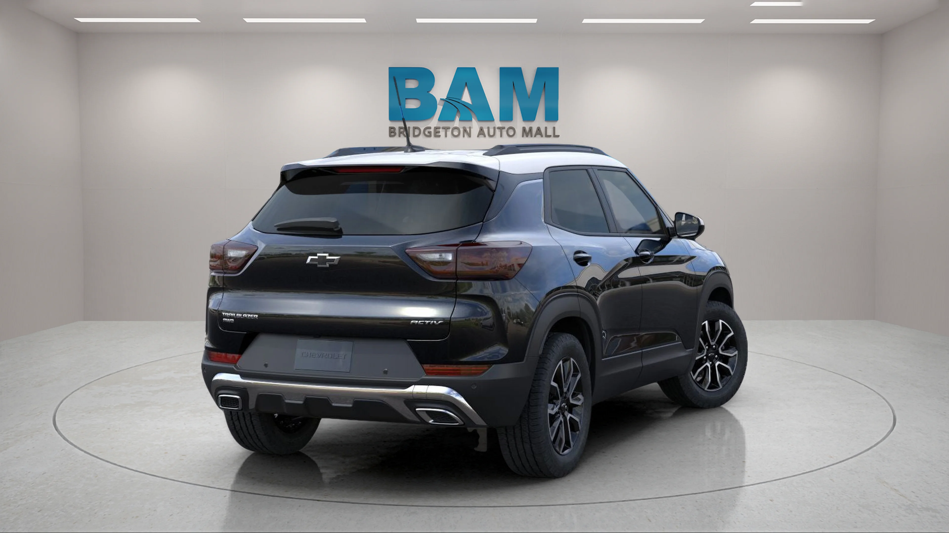 New 2025 Mosaic Black Metallic Chevrolet ACTIV image 9