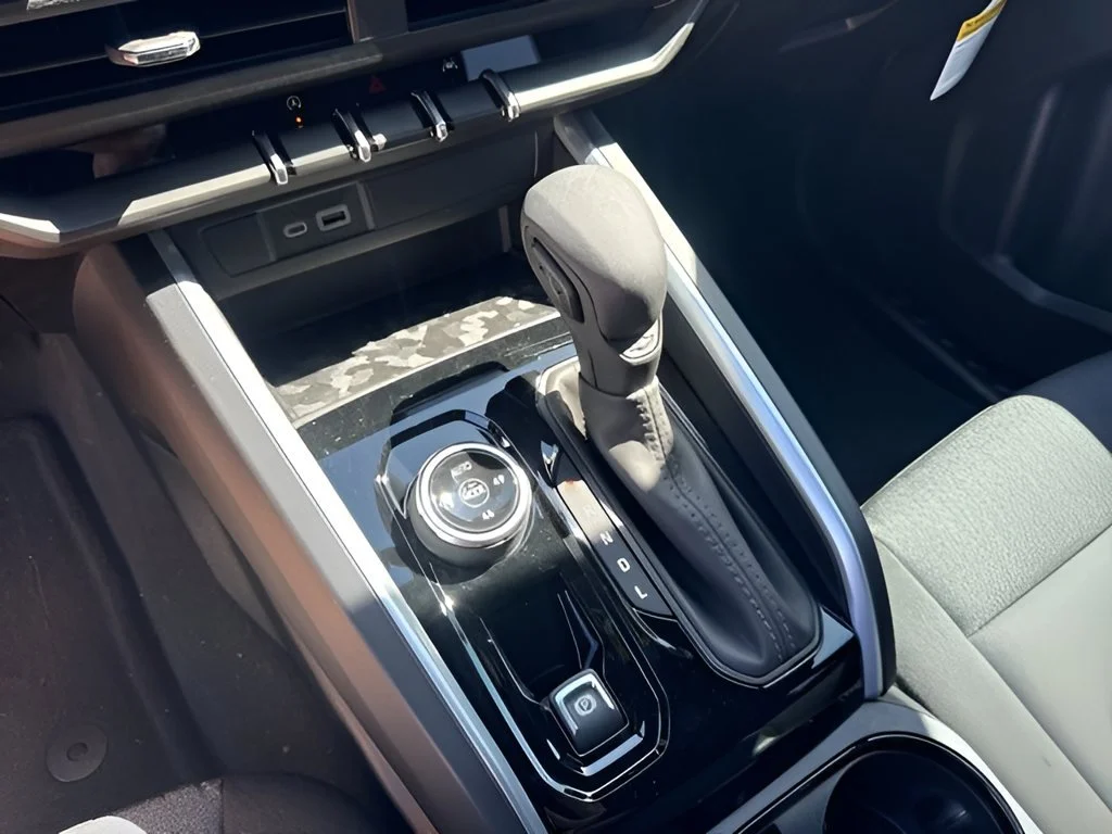 2026 Chevrolet Colorado Trail Boss - Photo 21