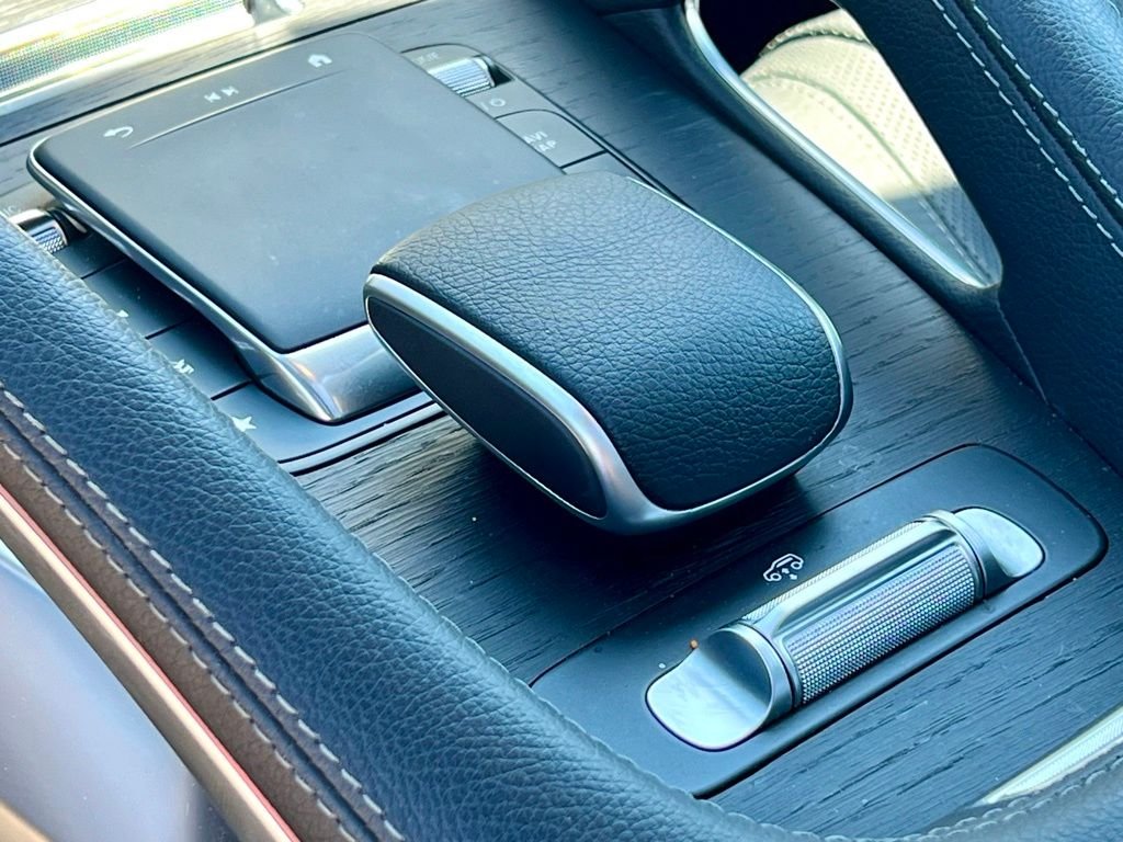 Certified Used 2024  Mercedes-Benz GLS 450 image 29