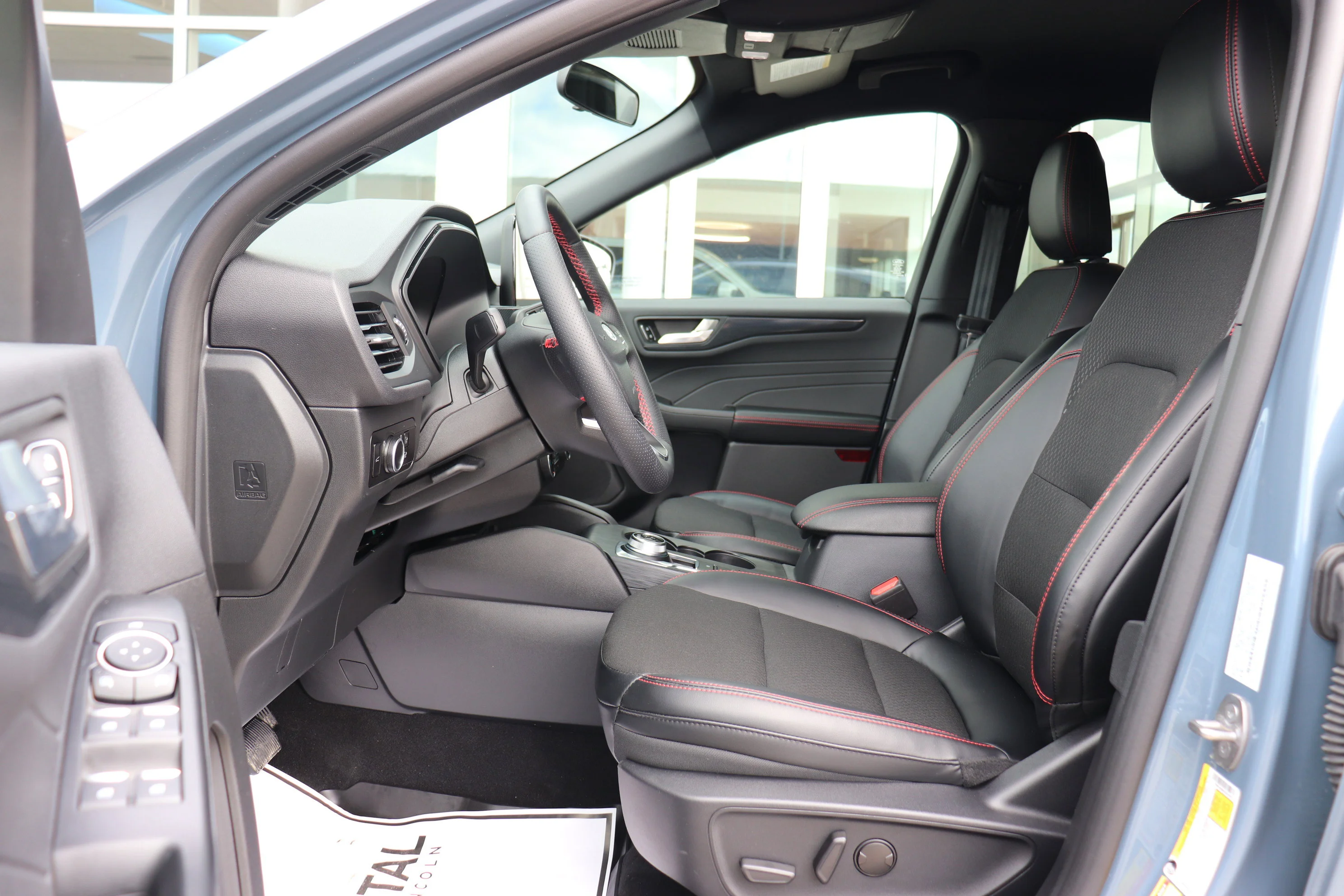 Used 2025  Ford ST-Line AWD image 10