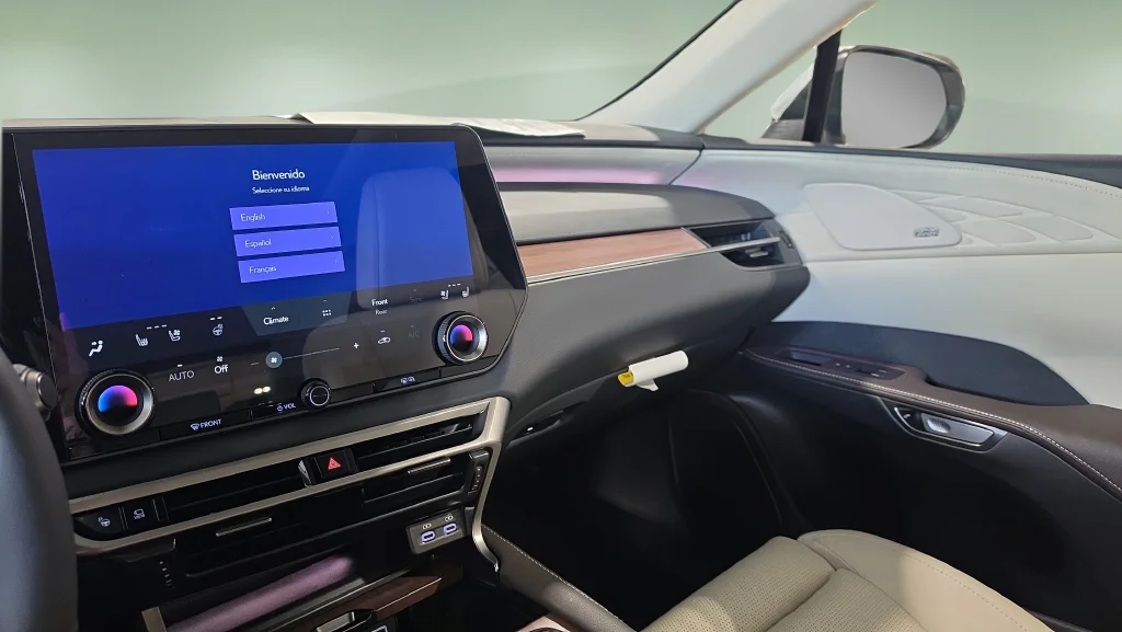 New 2026 Eminent White Pearl Lexus  350 LUXURY AWD image 25