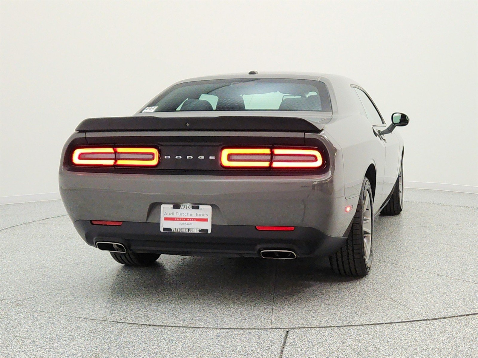 Used 2019 Destroyer Gray Clearcoat Dodge SXT RWD image 6