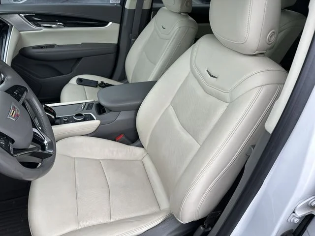 Used 2020 White Cadillac Premium Luxury image 15
