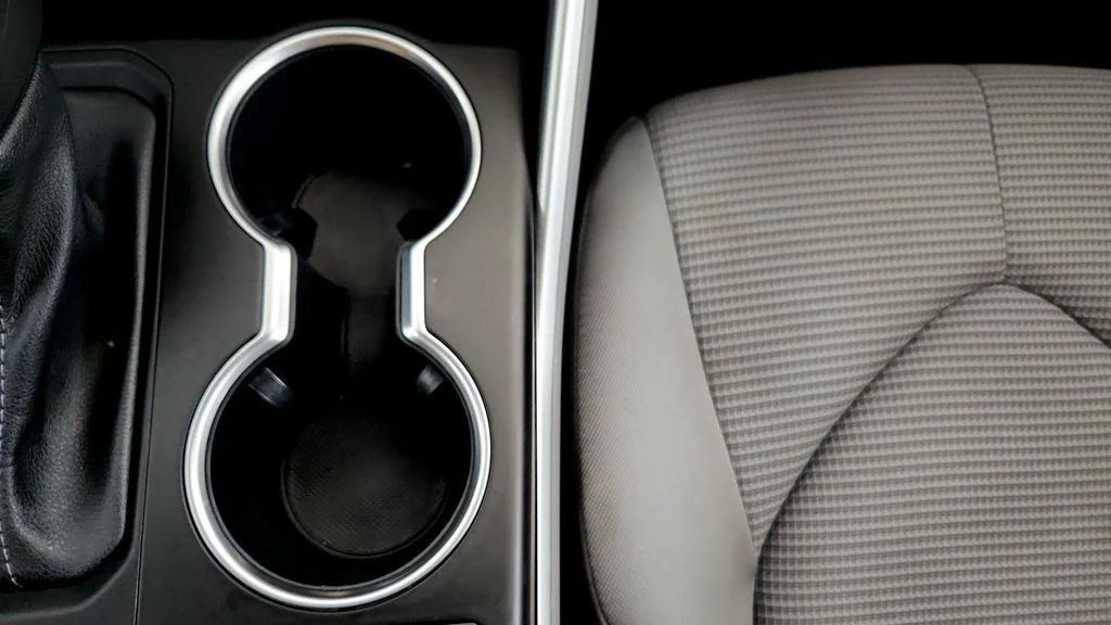 Used 2023 Silver Toyota LE image 34