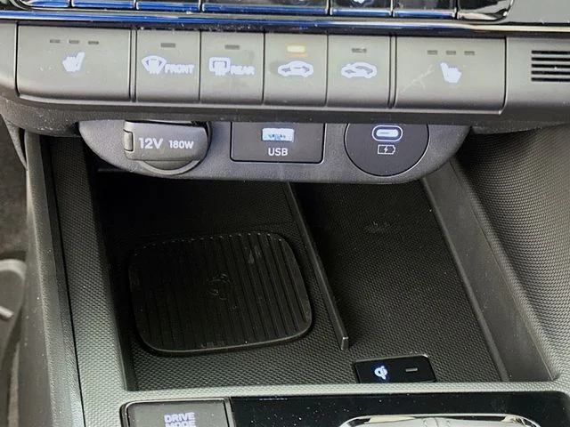 New 2026 Hyundai ELANTRA SEL Sport