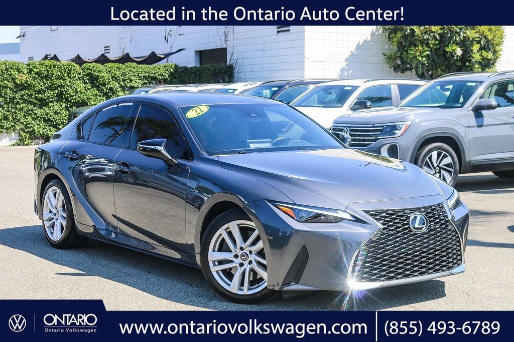 2022 Lexus IS