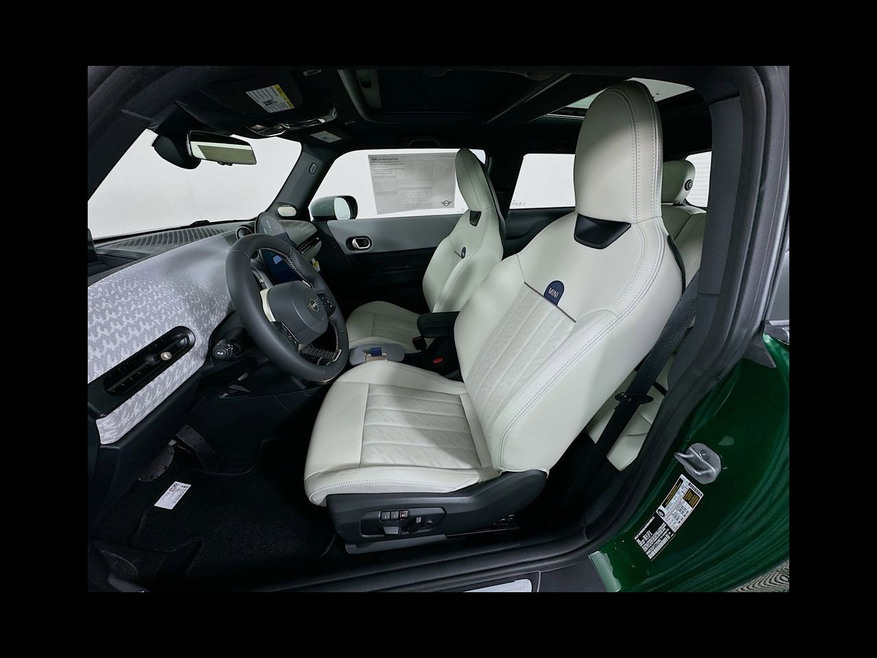 New 2026 British Racing Green IV Metallic MINI ICONIC image 16