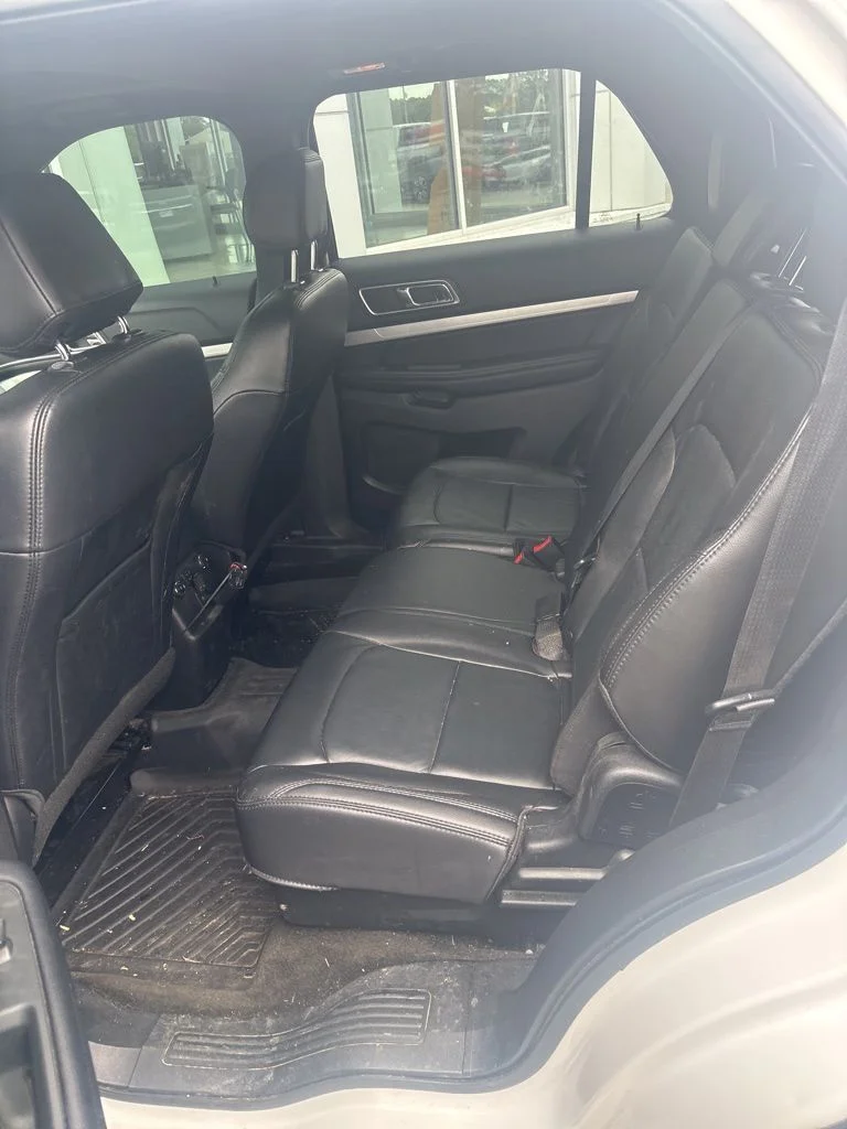 Used 2017 White Ford XLT image 10