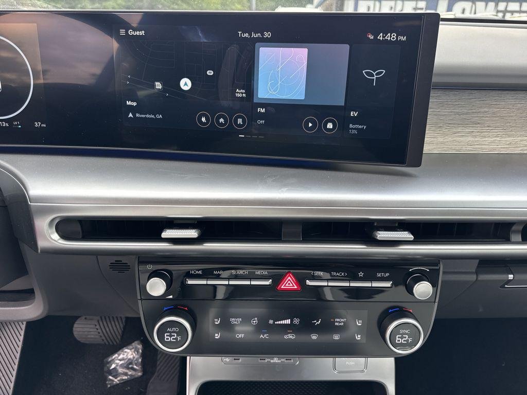 New 2026 Black Hyundai SEL image 25