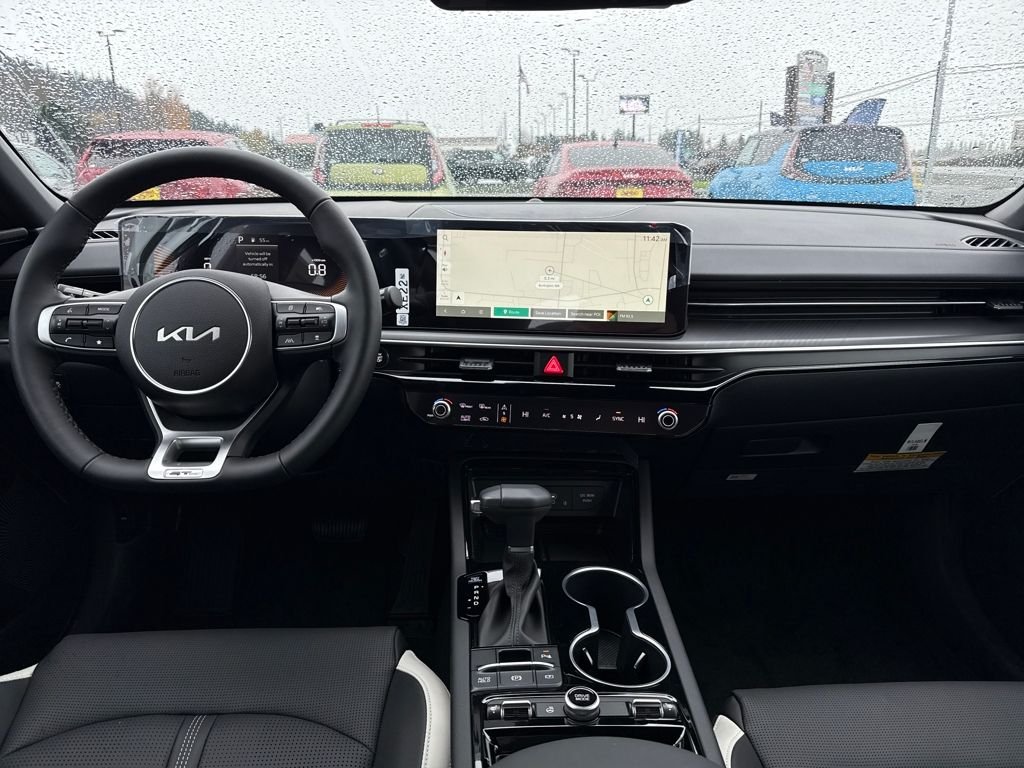 2026 Kia K5 GT-Line - Photo 12