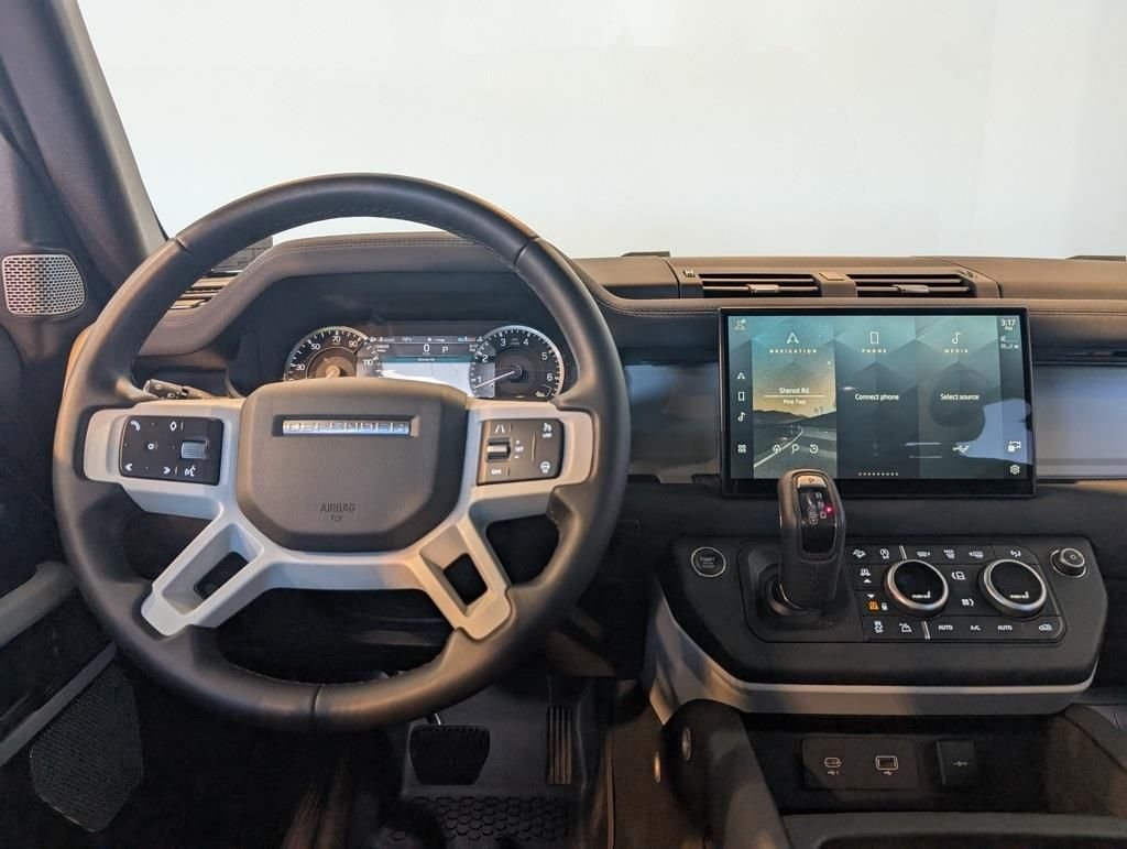 Certified Used 2023 Santorini Black Metallic Land Rover SE image 16