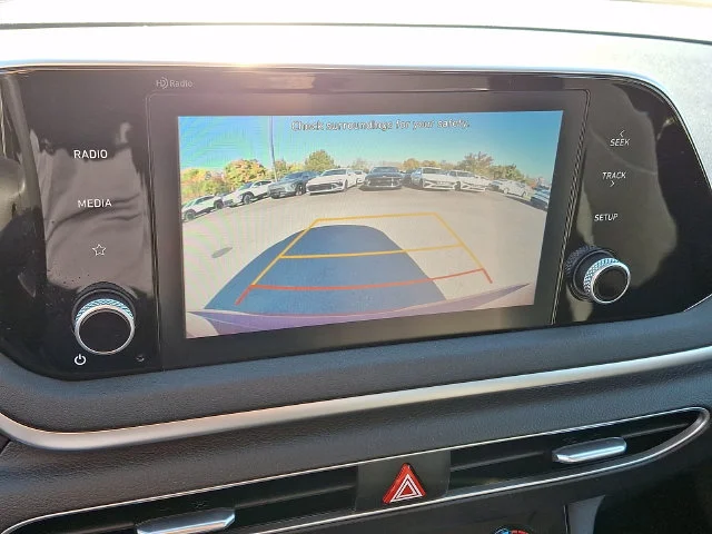 Certified Used 2023 Red Hyundai SE image 16
