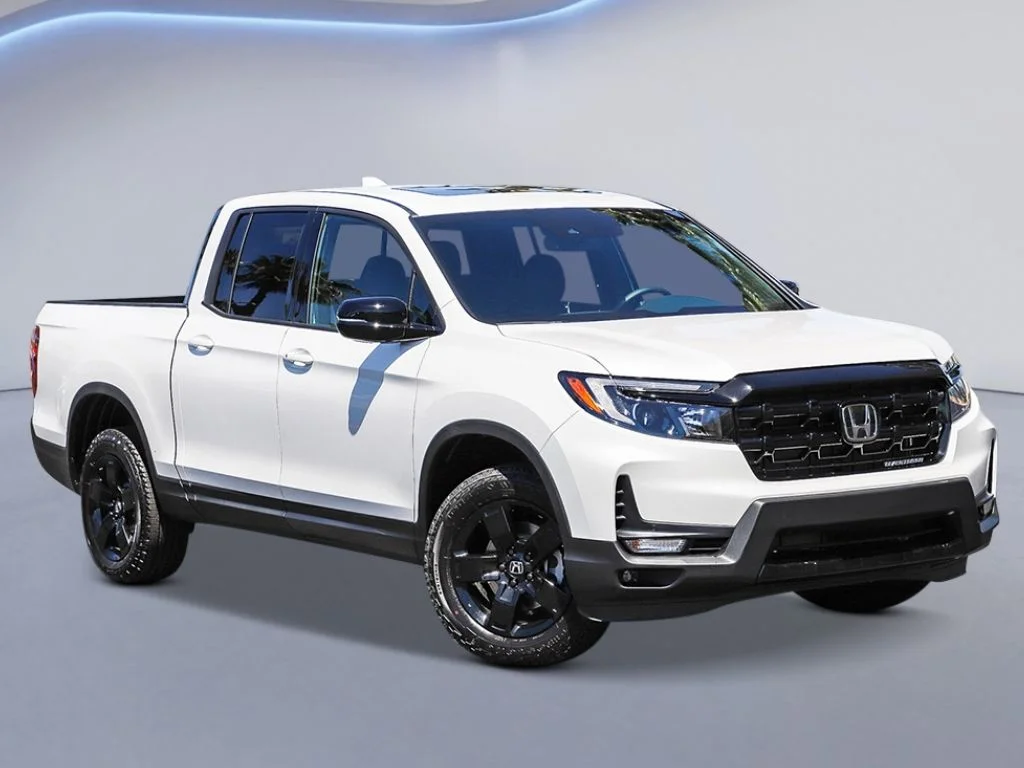 New 2026 Platinum White Pearl Honda Black Edition 3.5 image 5