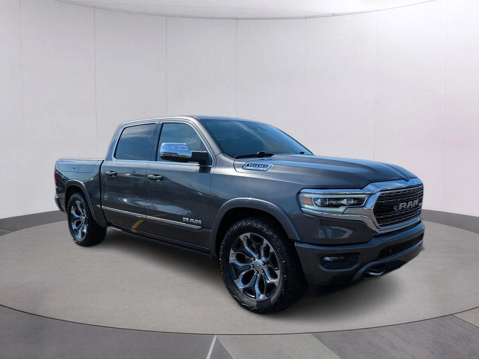 Used 2023 Granite Crystal Metallic Clearcoat Ram Limited image 7