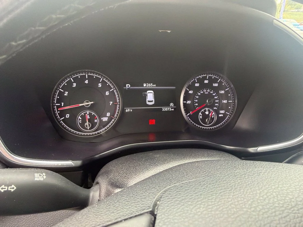 Used 2023 Gray Hyundai SEL image 7