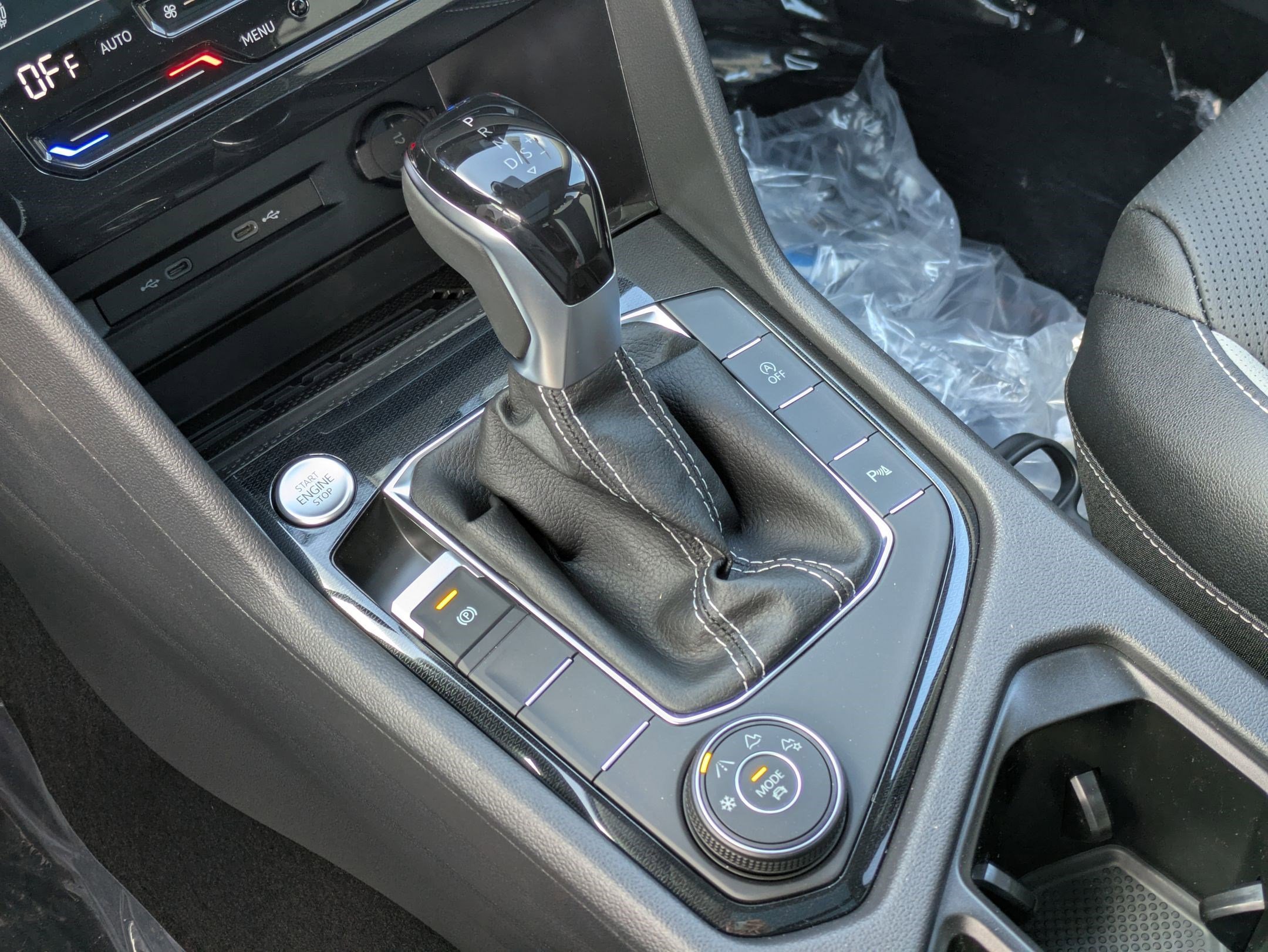 New 2026 Platinum Gray Metallic Volkswagen SEL image 13