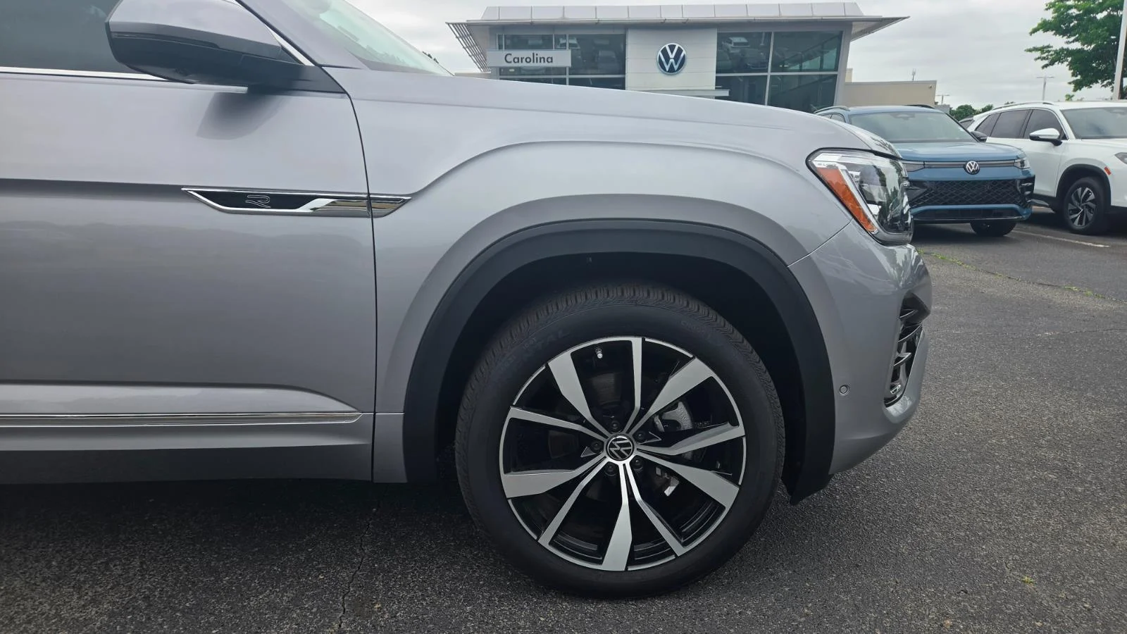 2026 Volkswagen Atlas SEL Premium R-Line - Photo 15