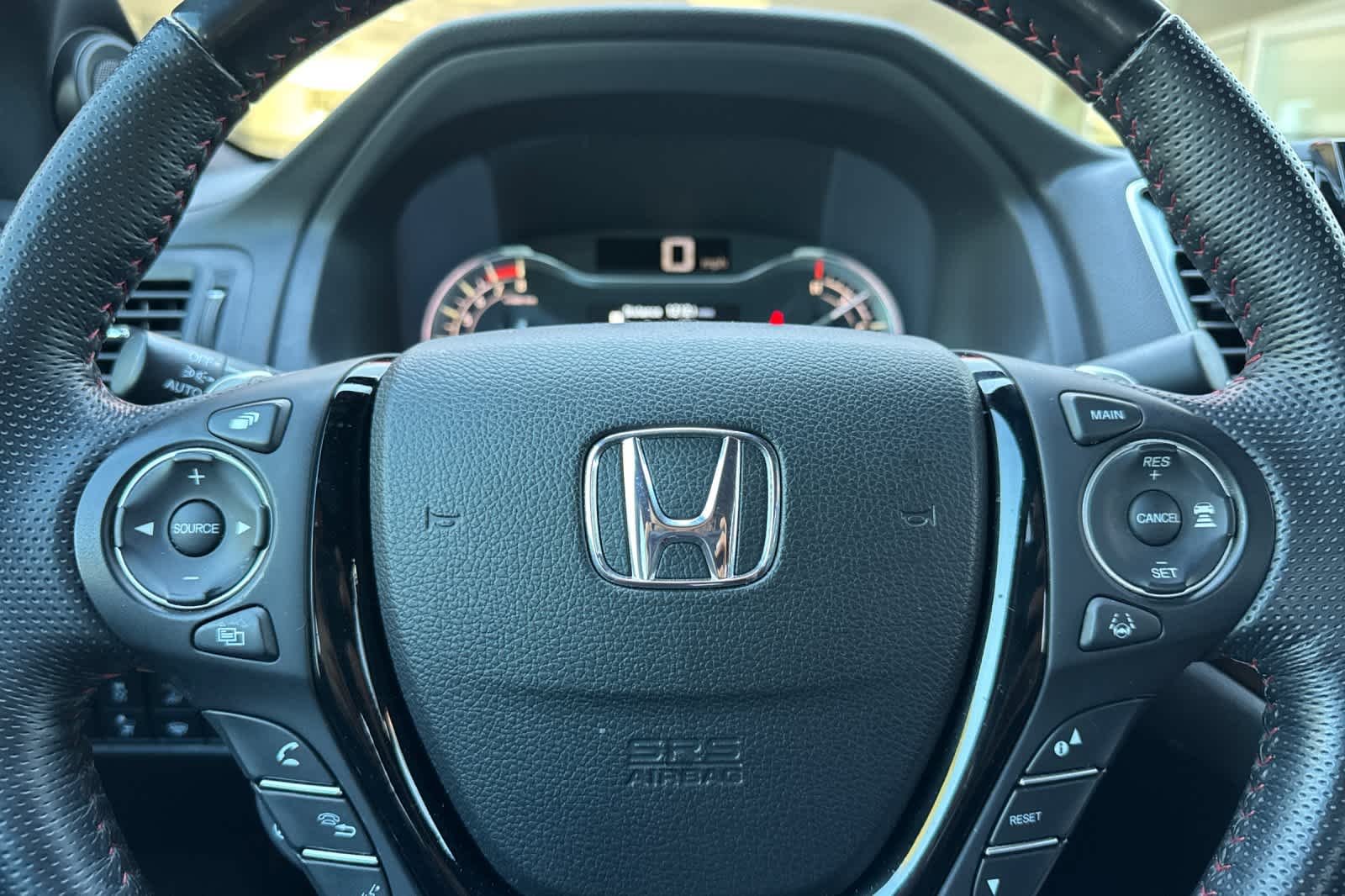 Used 2023 Platinum White Pearl Honda Black Edition image 25