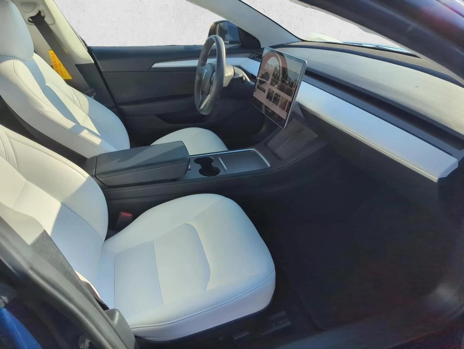 Used 2022 Blue Tesla Long Range image 25