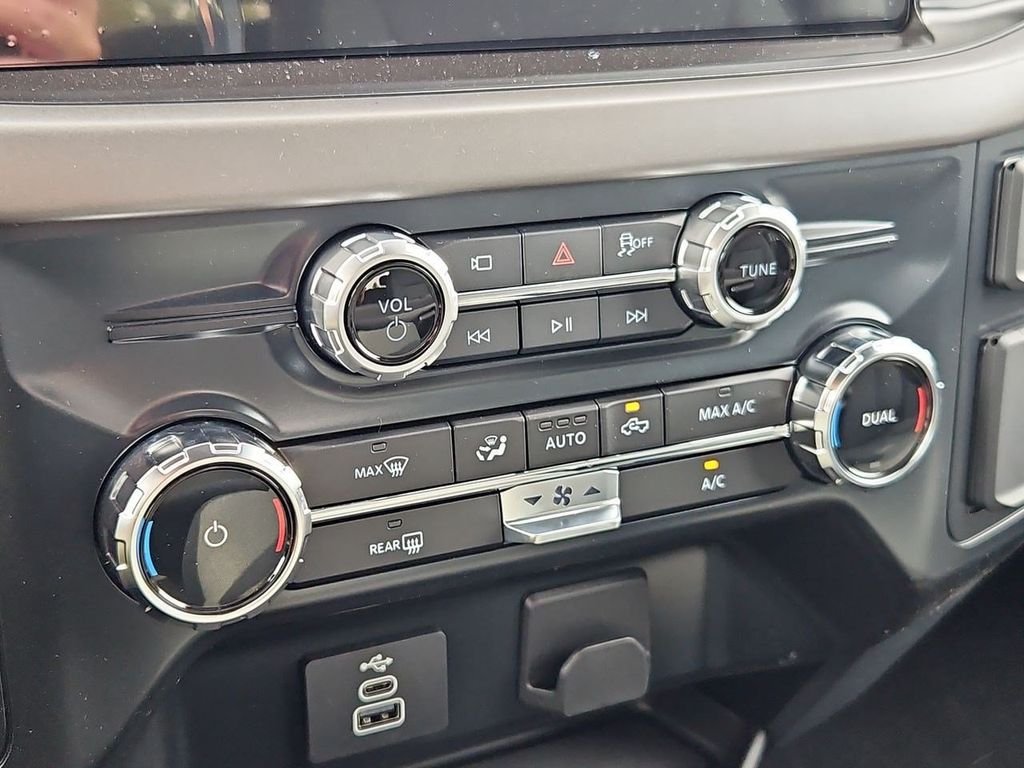 New 2026 Avalanche Ford XLT image 58