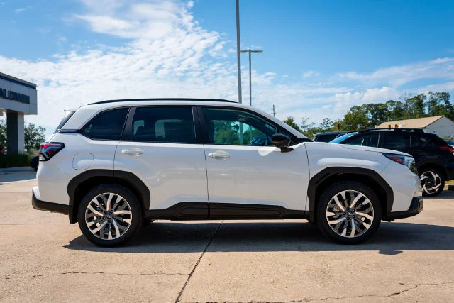 New 2026 Crystal White Pearl Subaru Touring image 19