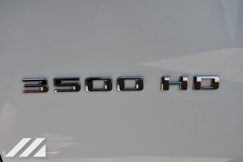 Used 2022 Summit White Chevrolet LTZ image 36