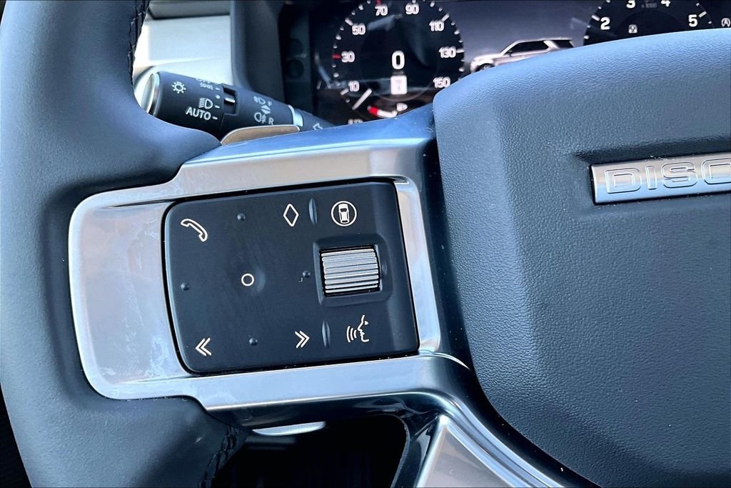 Used 2026 Gray Land Rover Dynamic SE image 19