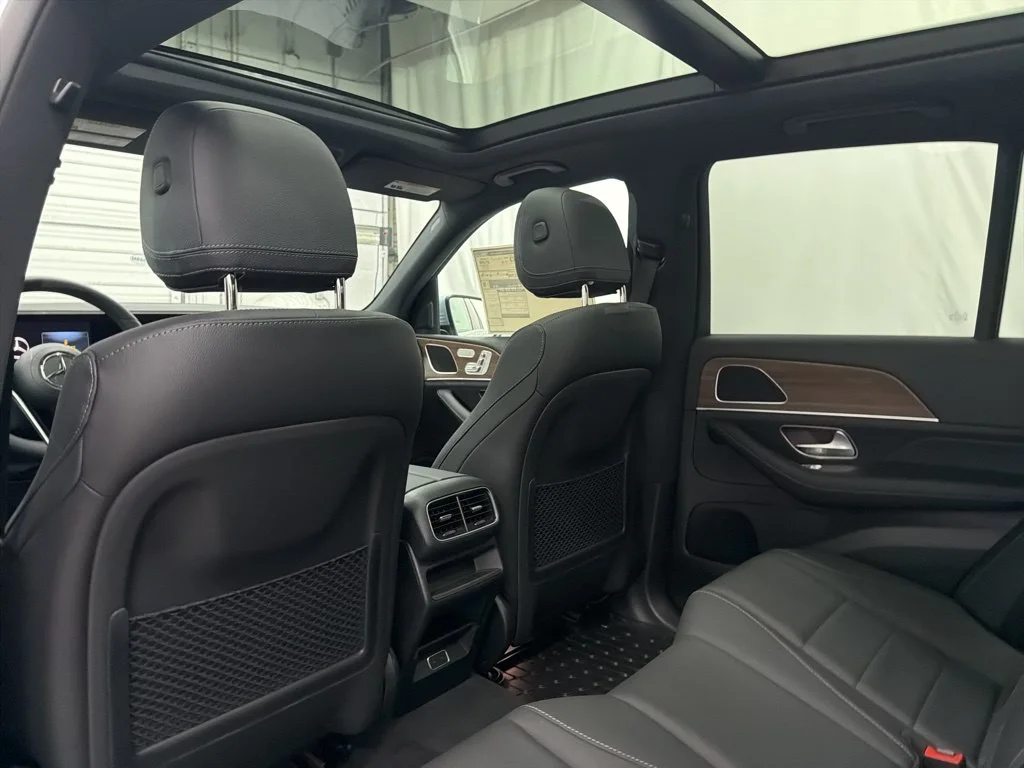Used 2026 Silver Mercedes-Benz GLE 350 image 17