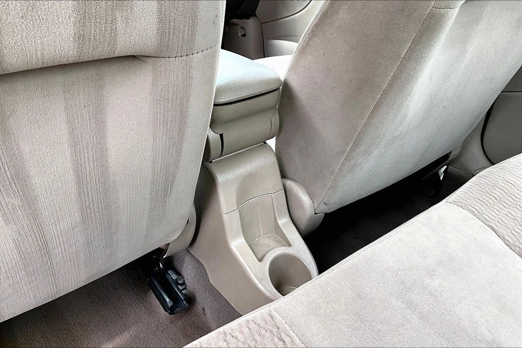 Used 2001  Ford SE image 10