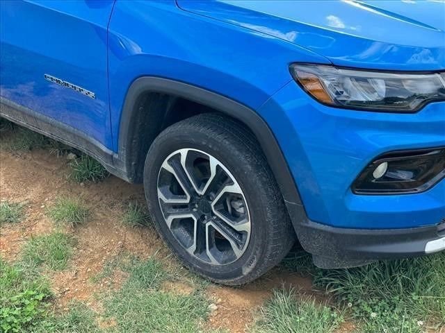 Used 2024 Blue Jeep Limited image 10