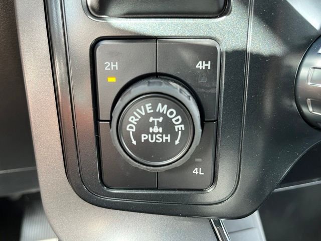 New 2026 Oxford White Ford XLT image 33