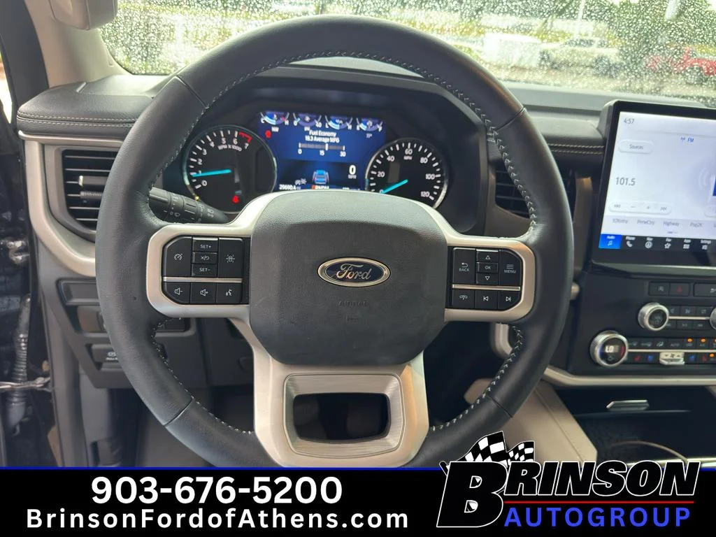 Used 2024 Agate Black Metallic Ford XLT image 23
