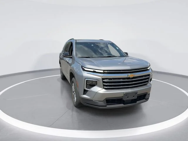 Used 2024 Gray Chevrolet LT image 3