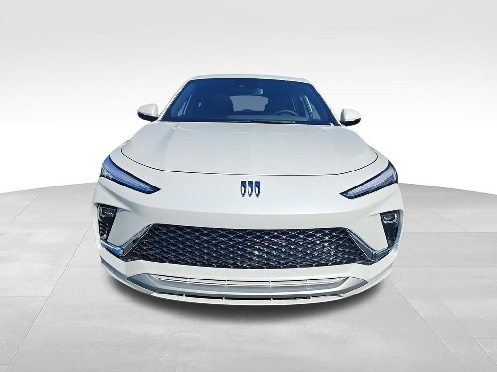 New 2026 White Frost Tricoat Buick Avenir image 8