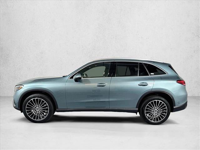 New 2027 Verde Silver Metallic Mercedes-Benz GLC 300 image 38