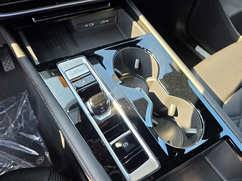 2026 Volkswagen Atlas Cross Sport SE w/Tech - Photo 27