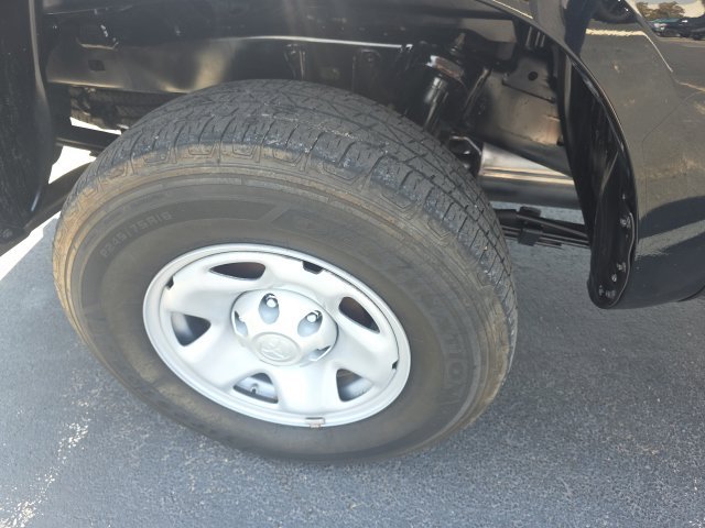 Used 2022 Midnight Black Metallic Toyota SR image 5