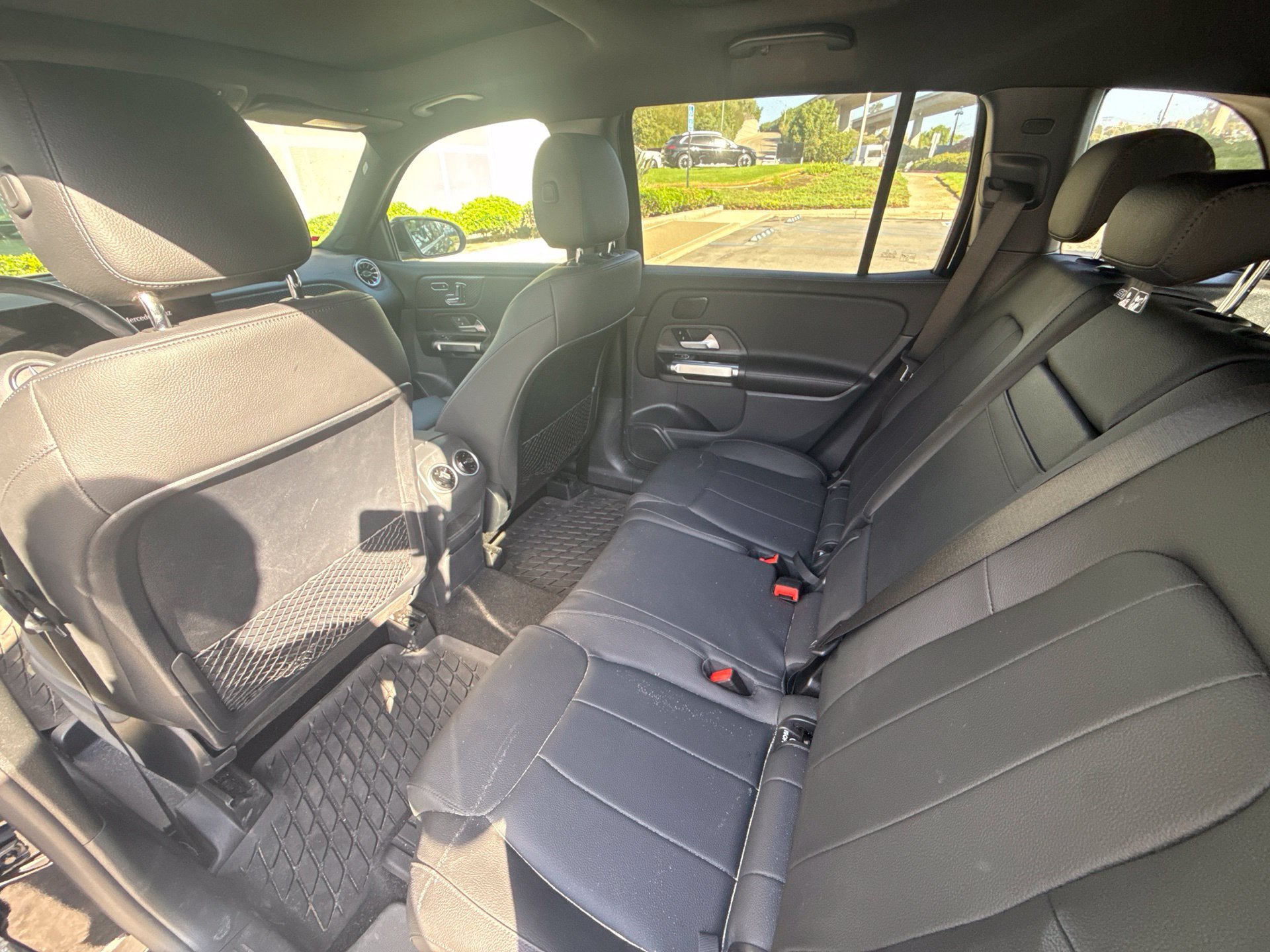 Used 2024 Black Mercedes-Benz GLB 250 image 13