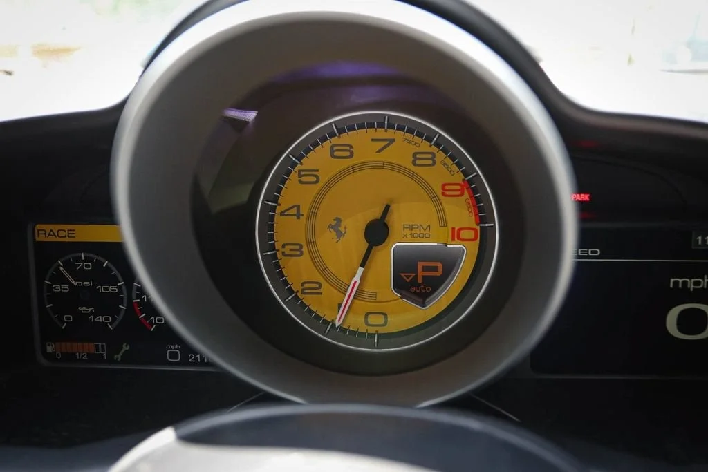 Certified Used 2011 Nero Daytona Ferrari Base image 31