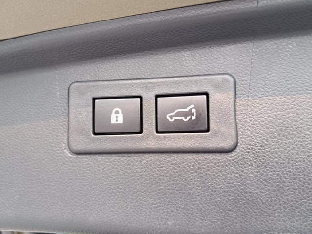 Used 2022 Black Subaru Touring image 31