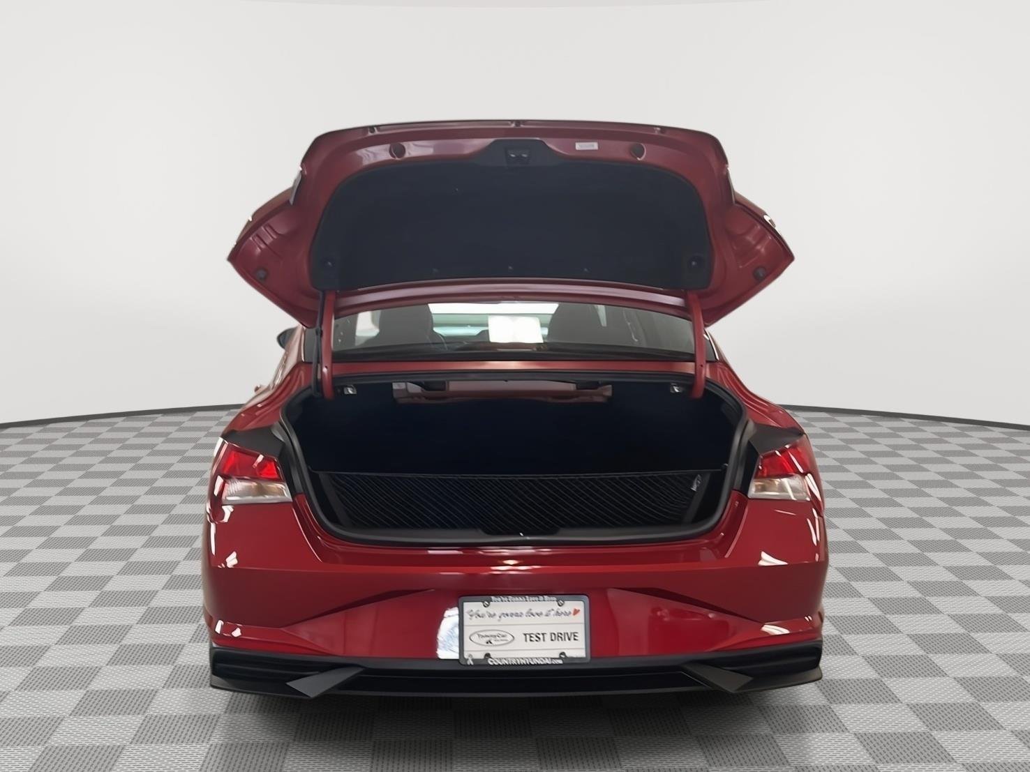Used 2023 Ultimate Red Hyundai SEL image 29
