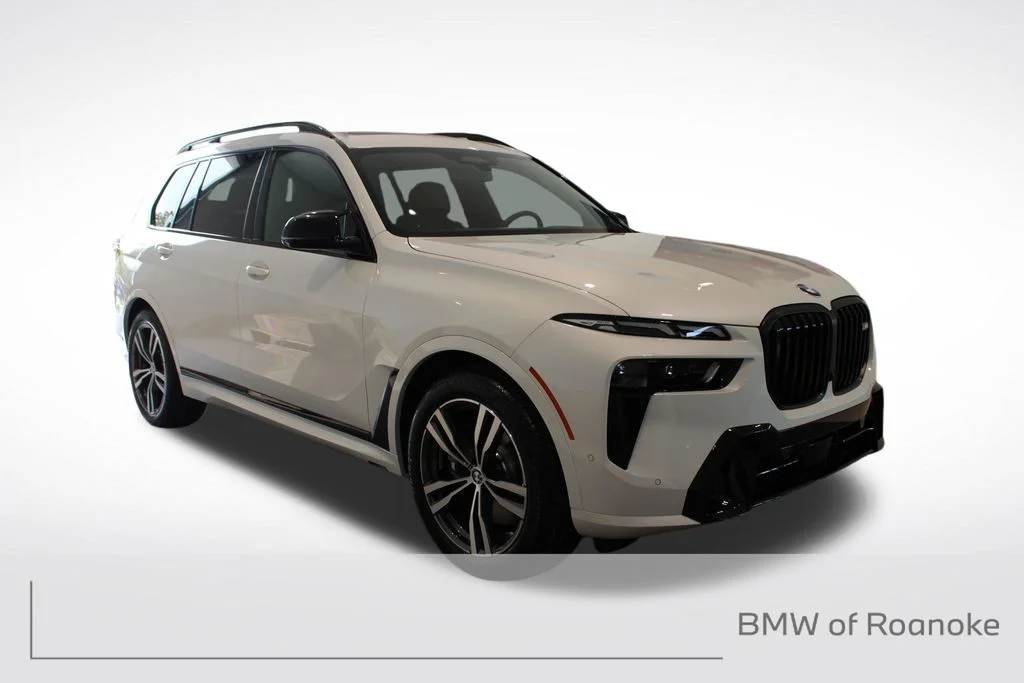 2027 BMW X7 M60i's photo